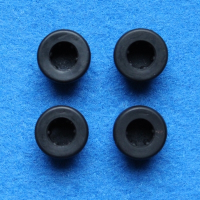 Teufel grommets voor Ultima 40 Center MK3