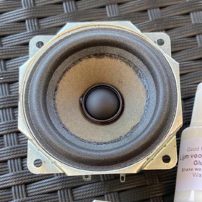 Foam surround for Harman Kardon 32PF55JZP-PW02-E woofer