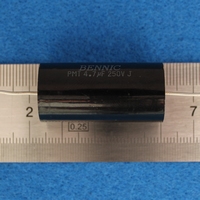 Capacitor, 250 Volt - 4.7 µF - 5%