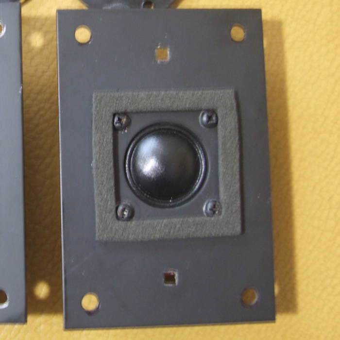 TWEETER AUDAX HD 100 EUR 39,00 - FR
