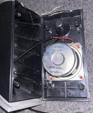 Logitech Z-2300 speaker - woofer access by removing baffle