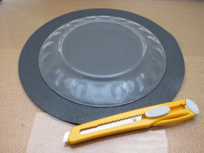 Reparatur mit einem hausgemachten flache Schaumstoff Sicke: messen Sie die Innen- und Außen Größe der Schaumstoffsicke die Sie für Ihre Reparatur benötigen