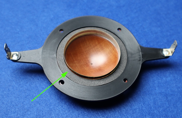 Making a sealing ring for (RCF) diaphragm: the new (homemade) sealing ring has been glued onto the diaphragm