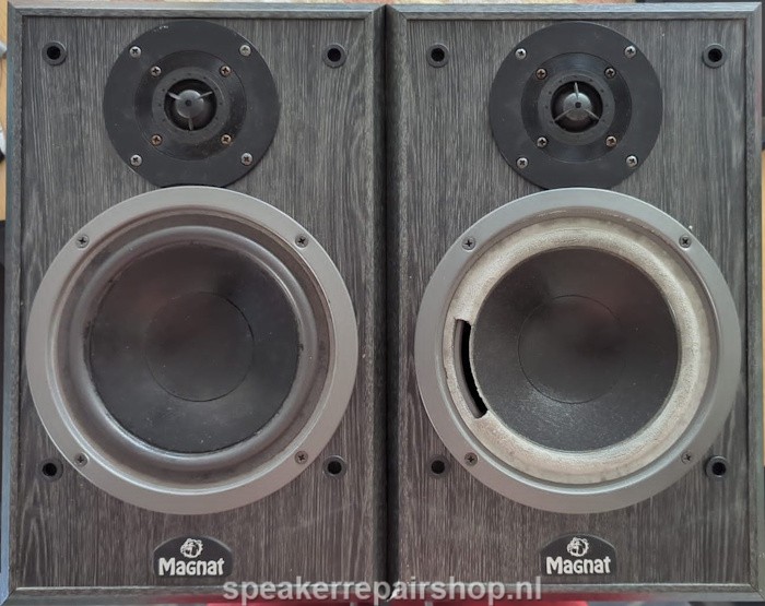 Magnat Project 2 speakers before and after replacing the foam surround.