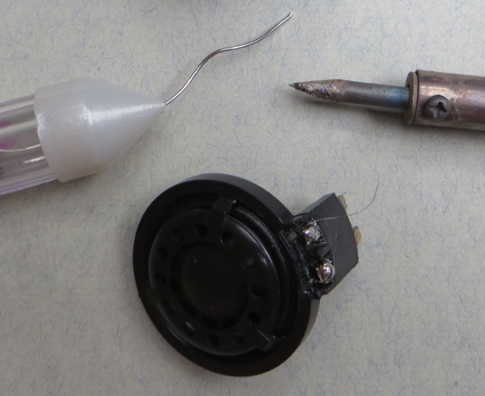 B&W CDM1 (ZZ9989 / ZZ09989) tweeter repair: diaphragm wires soldered to the tweeter connectors