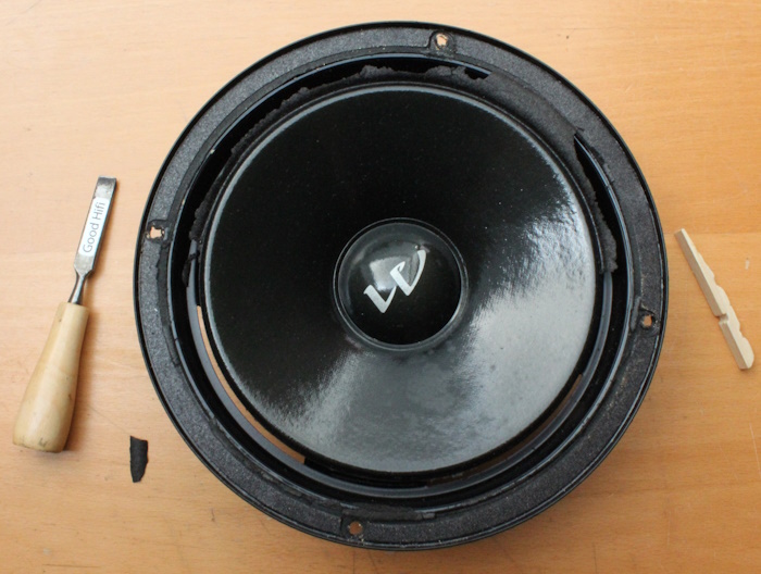 Wharfedale 2075A woofer with a broken inverted foam surround