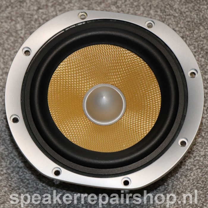 B&W LCR60 S3 woofer voorzien van een nieuwe rubber rand