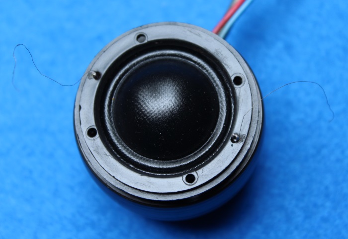 B&W N801S (TS26 80) tweeter: het nieuwe diafragma wordt op de magneet gemonteerd